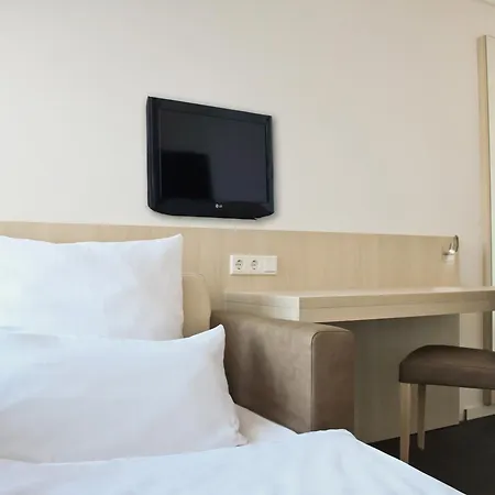Viva Hotel 2*