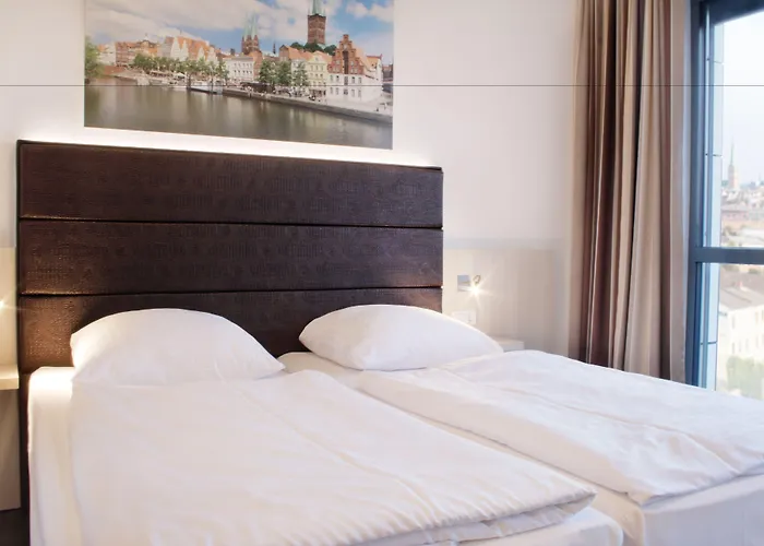 Viva 2* Lübeck